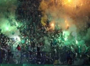 Bursasporlu taraftarlar Arena'yı bastı!
