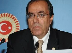CHP'den AYM'nin HSYK kararına yorum
