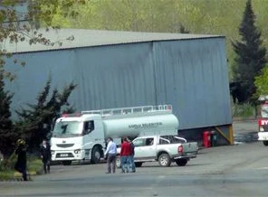 Çorlu'da maden fabrikasında patlama