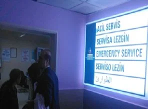 Diyarbakır'da kamu hastanelerinde 4 dilde tabela