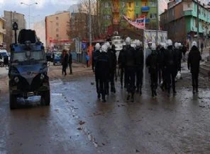 Doğubayazıt'taki olaylarda 17 gözaltı