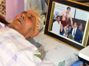Eski milli güreşçi İsmet Atlı hayatını kaybetti
