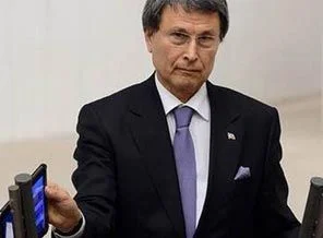 Halaçoğlu bu kez de karıştırdı