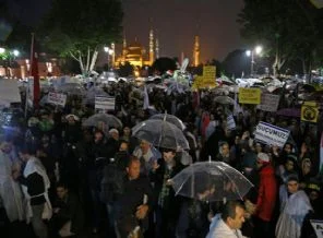 İstanbul Mısır'daki idamlar için Ayasofya'da toplandı
