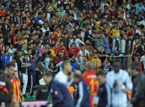 Kayseri'de olay! 5 polis yaralandı