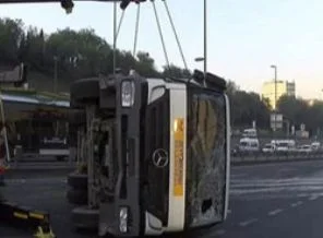 Kaza oldu, trafik felç