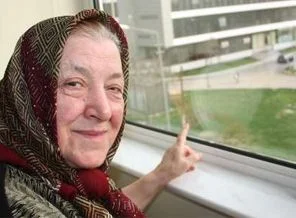Kıymet teyze yeşil alan için 40 Yasin okudu
