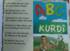 Kürtçe ders kitapları hazır