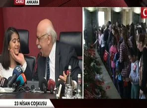 MEB Bakanı Nabi Avcı koltuğunu çocuklara devretti
