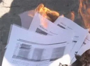 Öğretmenlerden zam protestosu