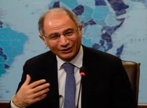 Paralel valilere tasfiye