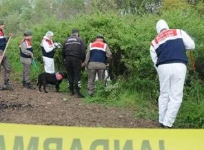 Sınır köyünde 4 ceset daha bulundu