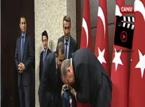 Suriyeli çocuktan duygulandıran davranış