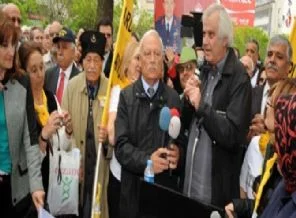Tarık Akan'ın 'Özel' darbe isyanı