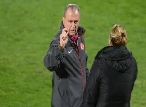Terim Milli Takıma Totti'yi istiyor