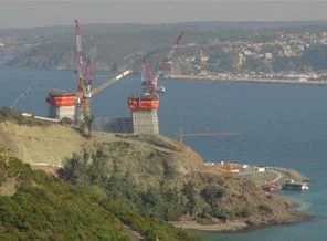 Üçüncü köprü çalışmalarına ara verildi