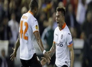 Valencia farklı turladı