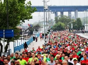Vodafone İstanbul Yarı Maratonu koşuldu
