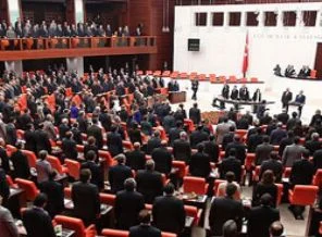 Yasama dokunulmazlıkları kalkıyor