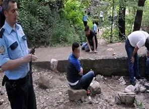 3 gencin hali görenleri dehşete düşürdü