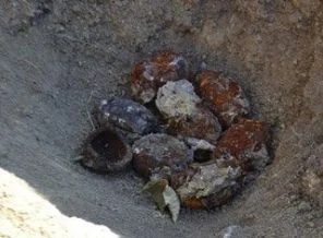 90 yıllık el bombaları imha edildi