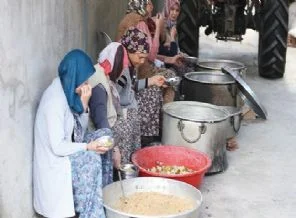 Ağlaya ağlaya düğün