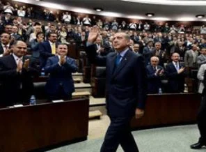 AK Parti'de 3 dönem kuralı onlara yarıyor