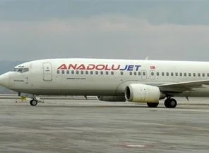 Anadolu Jet uçağı kaçırılmak istendi