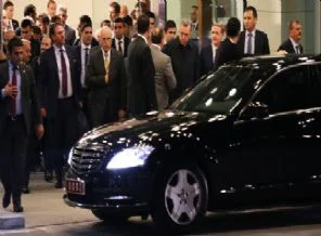 Başbakan, kızıyla birlikte İstanbul'a geldi