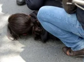 CHP binasına baskın 4 gözaltı