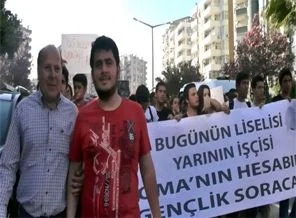 CHP'li Vekil öğrencileri sokağa döktü
