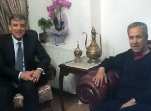 Cumhurbaşkanı Gül, Arınç'ı ziyaret etti