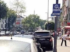 Deprem yolu belediye otoparkı