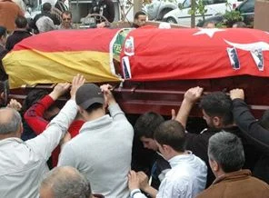Diren'e ağlatan veda!