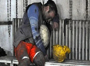 Enkaz altından 'bir ses, bir nefes'