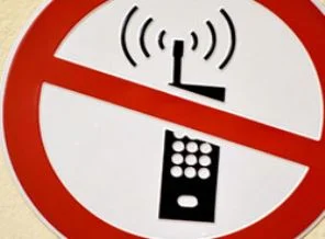 Gazeteciler artık telefonla konuşabilecek