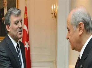 Gül, Bahçeli'yi kabul etti