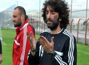 İdmana kömürle geldiler, yüzlerine kömür sürdüler!