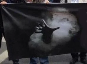 İstanbul Tabip Odası'ndan biber gazı pankartı