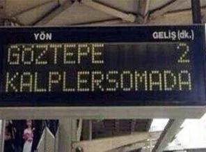 İzmir metrosunda 'Kalpler Soma'da' yazısı