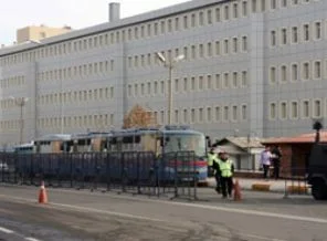 KCK davasında 13 tahliye