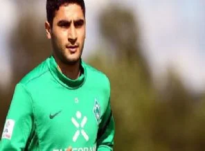 Milli Futbolcu takımından ayrıldı