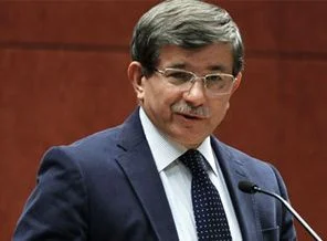 Muhabirin kızdıran sorusunda Davutoğlu'ndan tarihi cevap