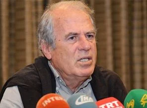 Mustafa Denizli istifa etti!