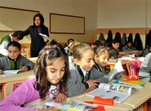 Okullar 20 Mayıs'ta tatil olmayacak