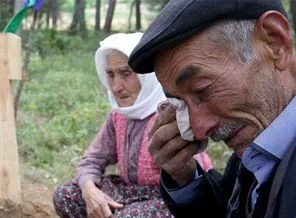 Ölen madencinin ailesi ortada kaldı