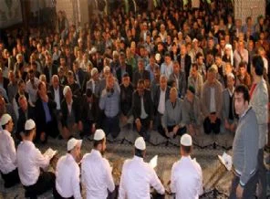 Regaip Kandili'nde camiler doldu taştı