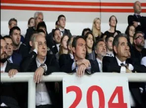 'Rumlar böyle davranmazdı, soytarılar!'