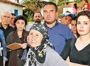 Sanatçılar madenlere baskın düzenleyecek