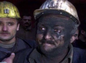 Soma'da bu kare yürekleri dağladı
